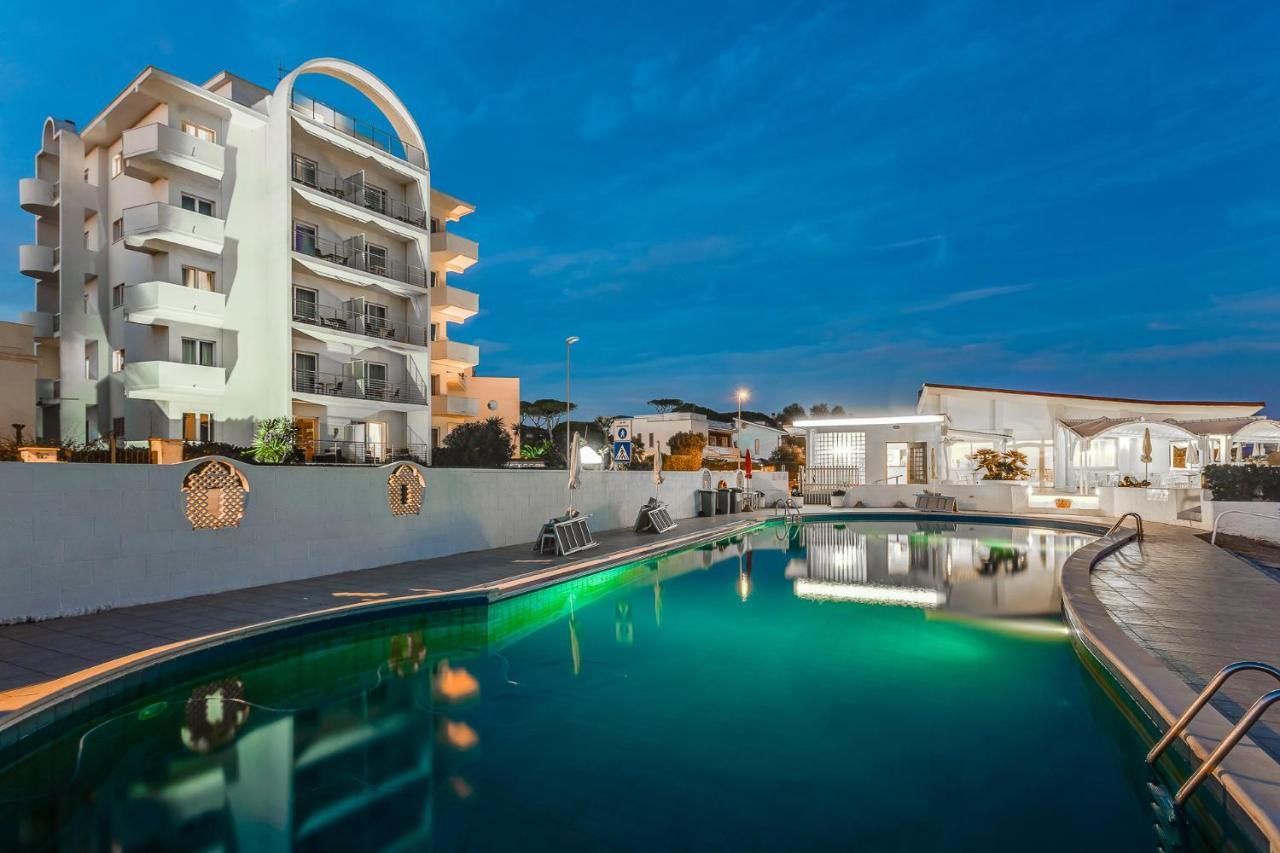 Hotel Cavalluccio Marino Santa Marinella Εξωτερικό φωτογραφία