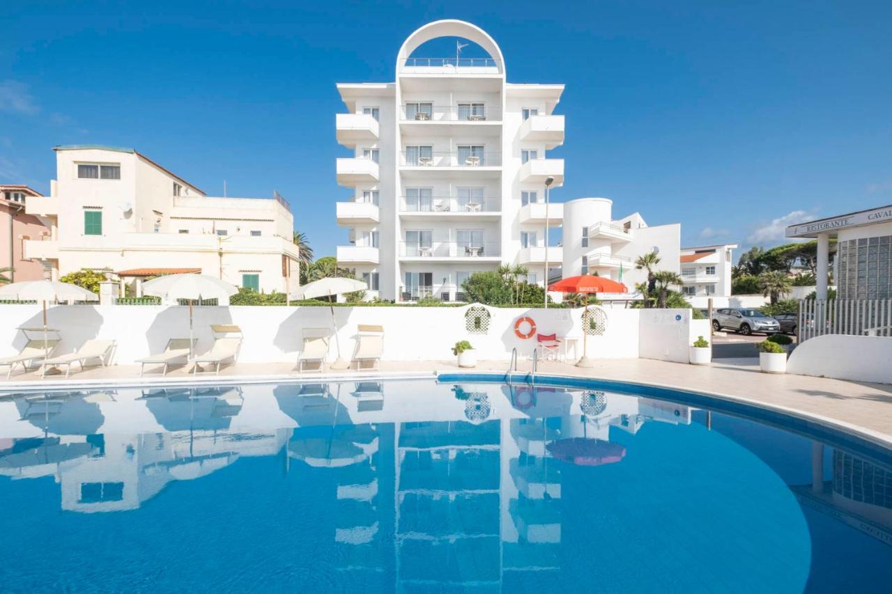 Hotel Cavalluccio Marino Santa Marinella Εξωτερικό φωτογραφία